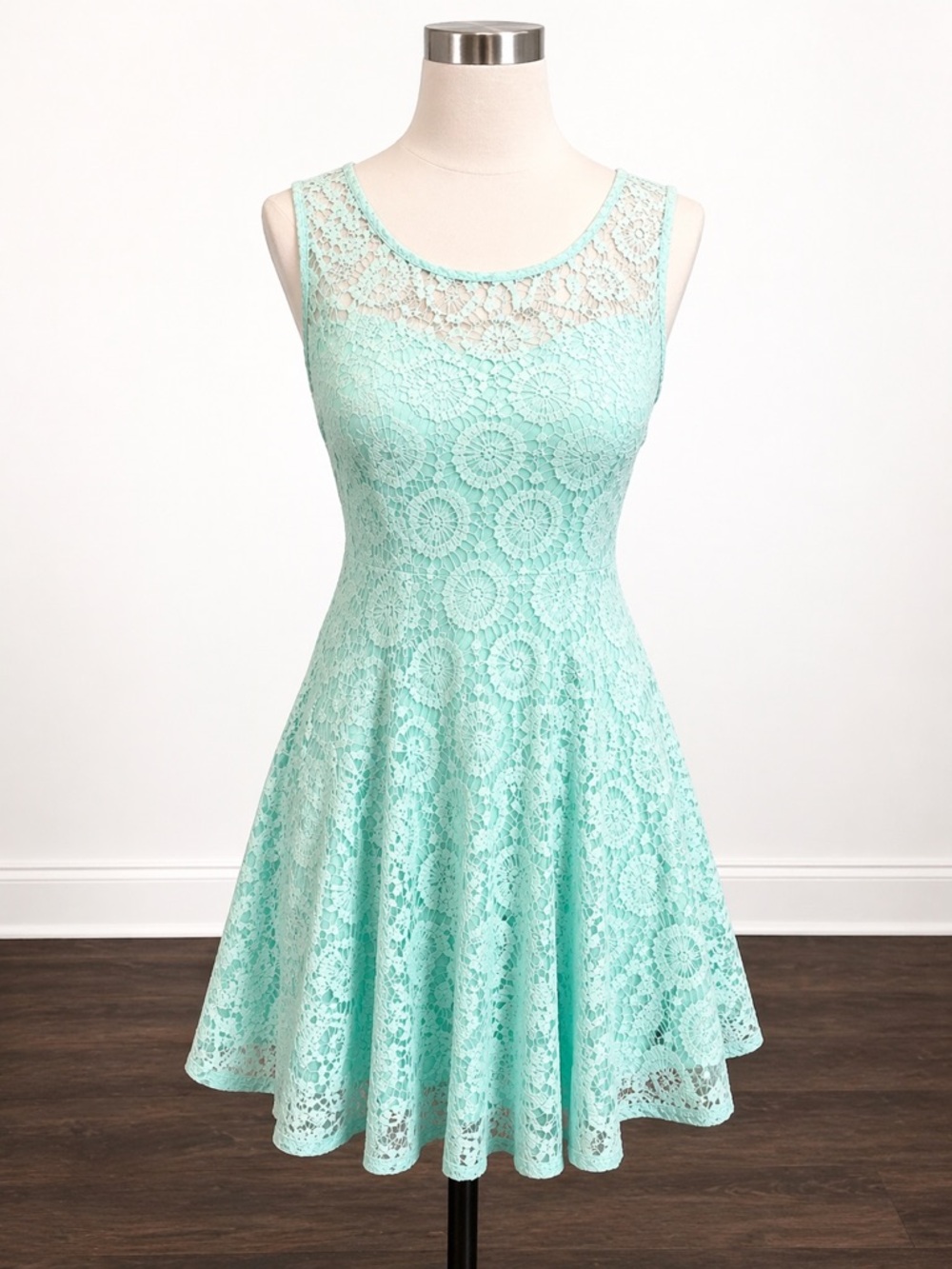 BeBop Mint Lace Fit Flare Dress NWT Size M Pool Blue Sleeveless - Picture 2 of 9